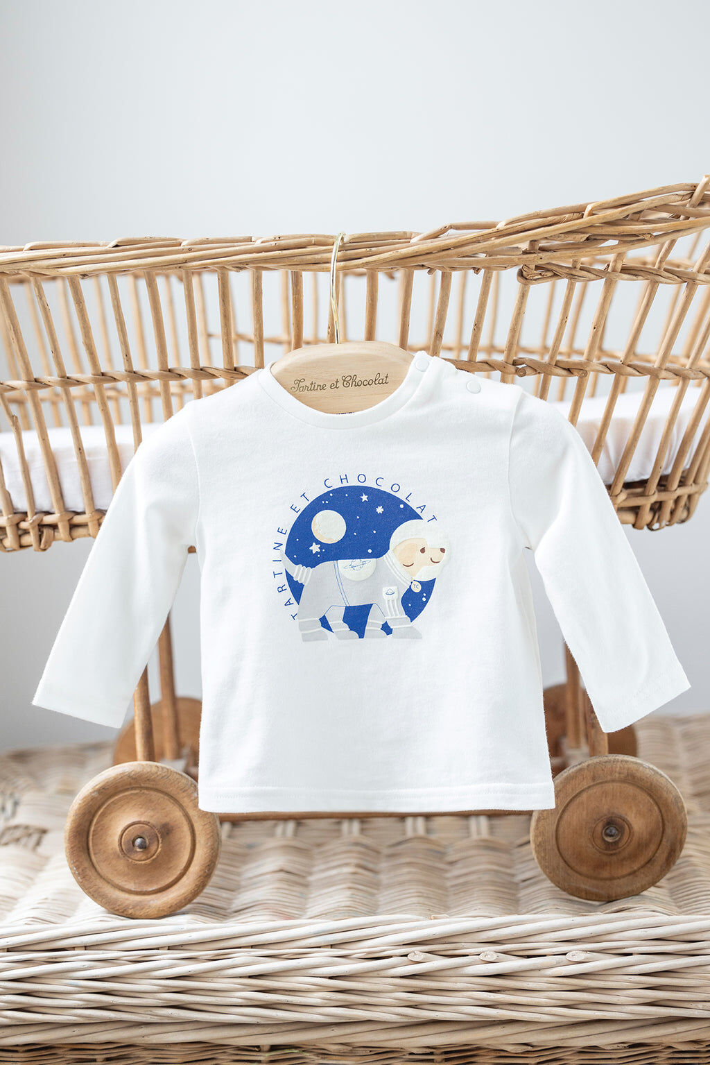 T-shirt - Mother-of-pearl Illustration dog