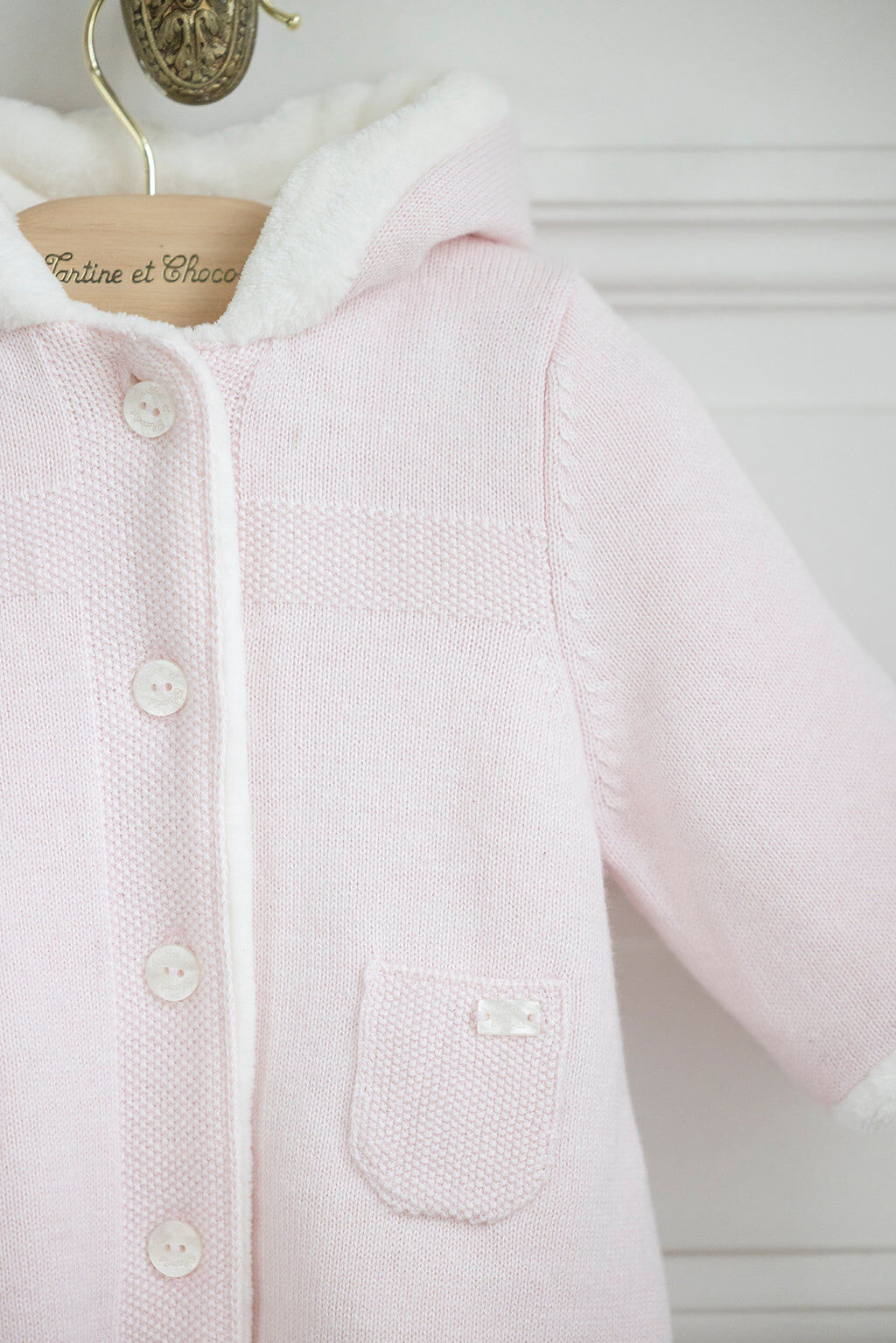 Onesie - Pale pink knitting