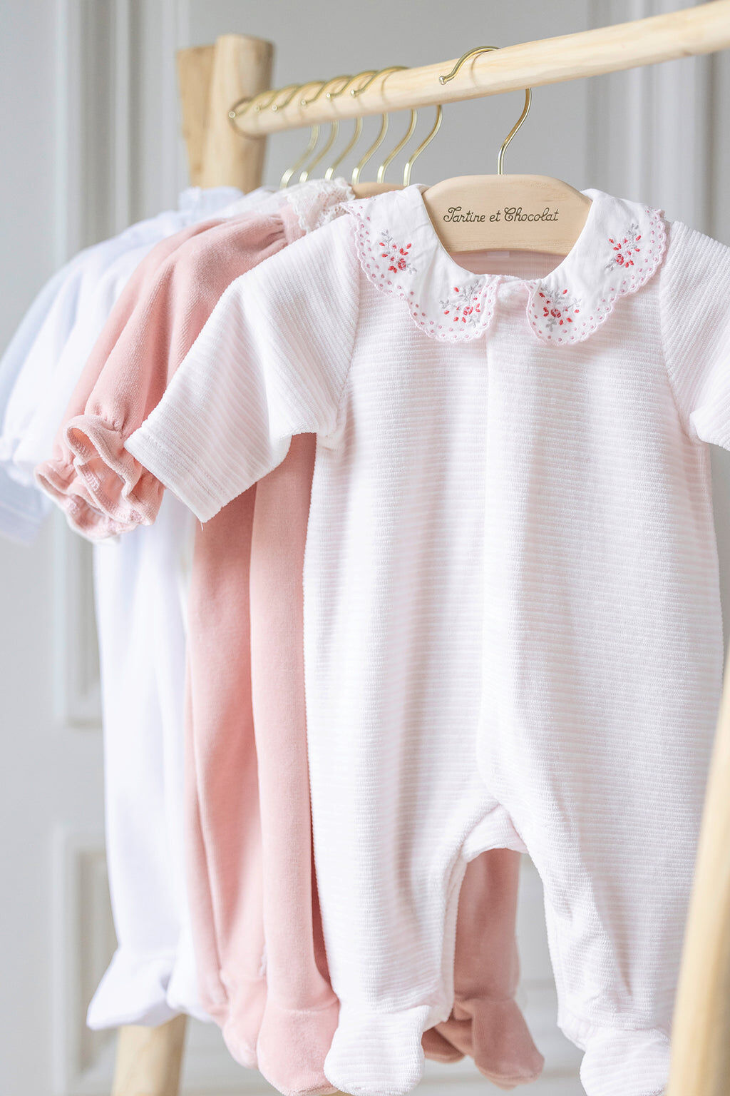Pyjamas - Pale pink Velvet Stripes Collar Embroidered