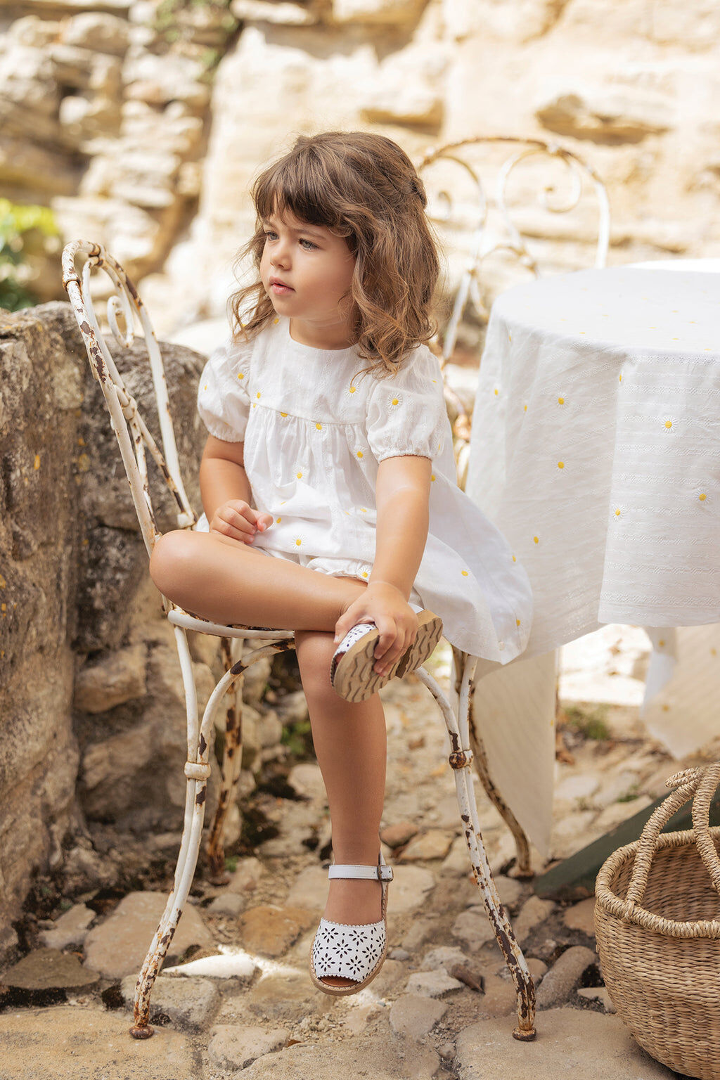 Outfit short - White margueres Embroideredes