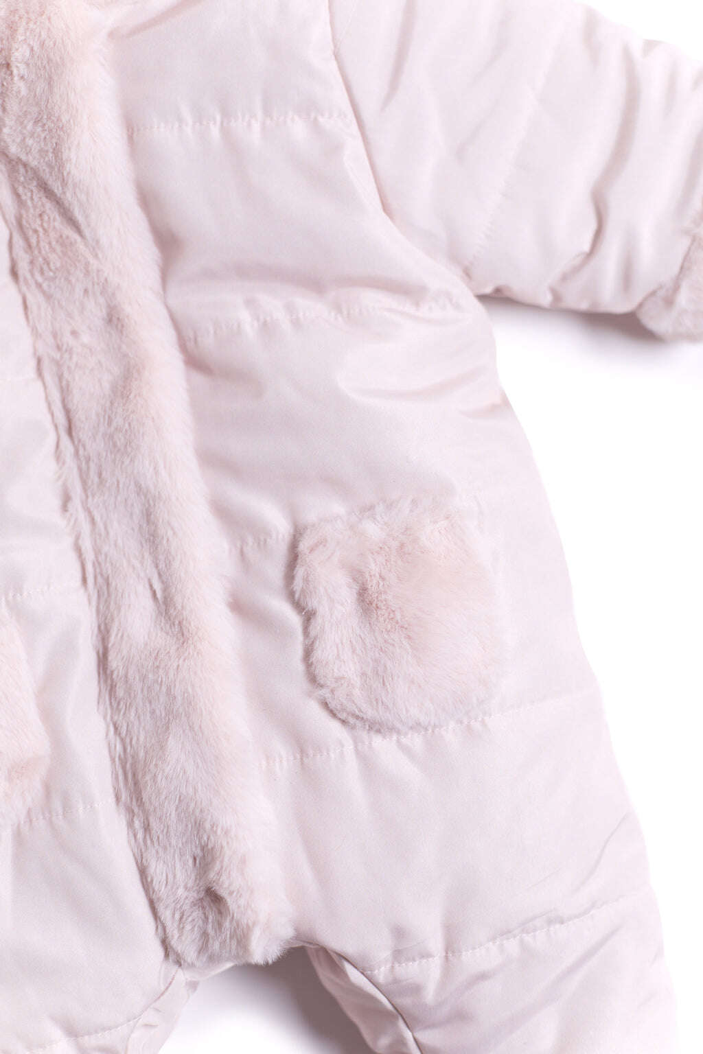 Onesie - Pale pink Water-repellent fur